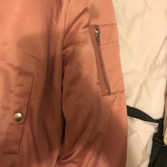 Too big on me :( - Picture 2 of 4